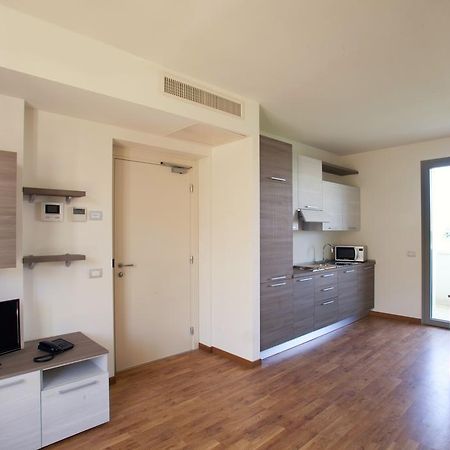 Residence Le Querce 세르누스코 술 나비글리오 객실 사진